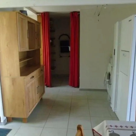 House La Maison Du Teisseire بيت للعطل Memerlin